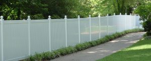 fence on property lines