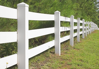 4 Tips for Fixing Rotten Fence Posts
