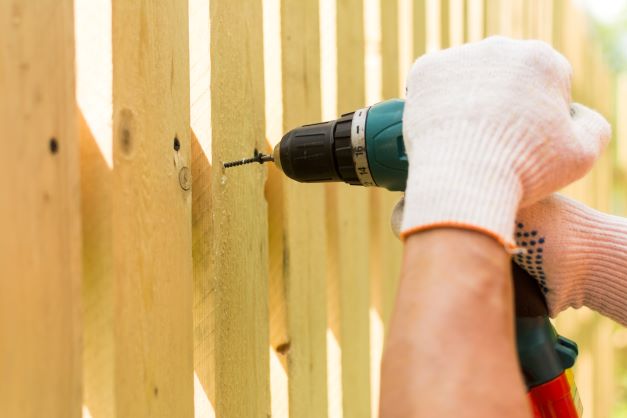 Common Repairs for Wood Fences hercules fence virigina beach