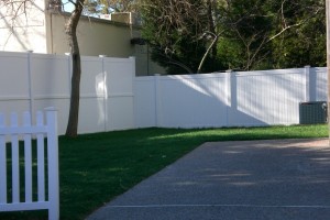 vinyl fence